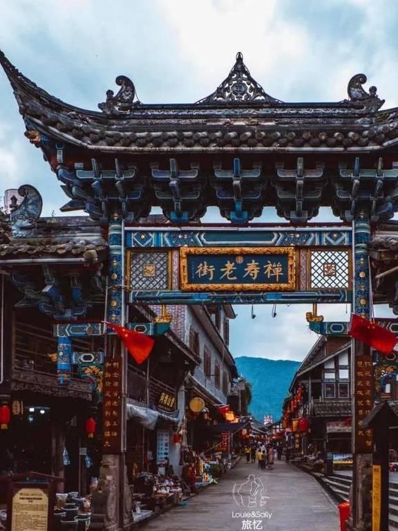 脸上长痘要怎么快速去除？游戏画面